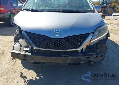 2015 Toyota Sienna Se 8 Passenger from USA, damaged, VIN 5TDXK3DC7FS636838